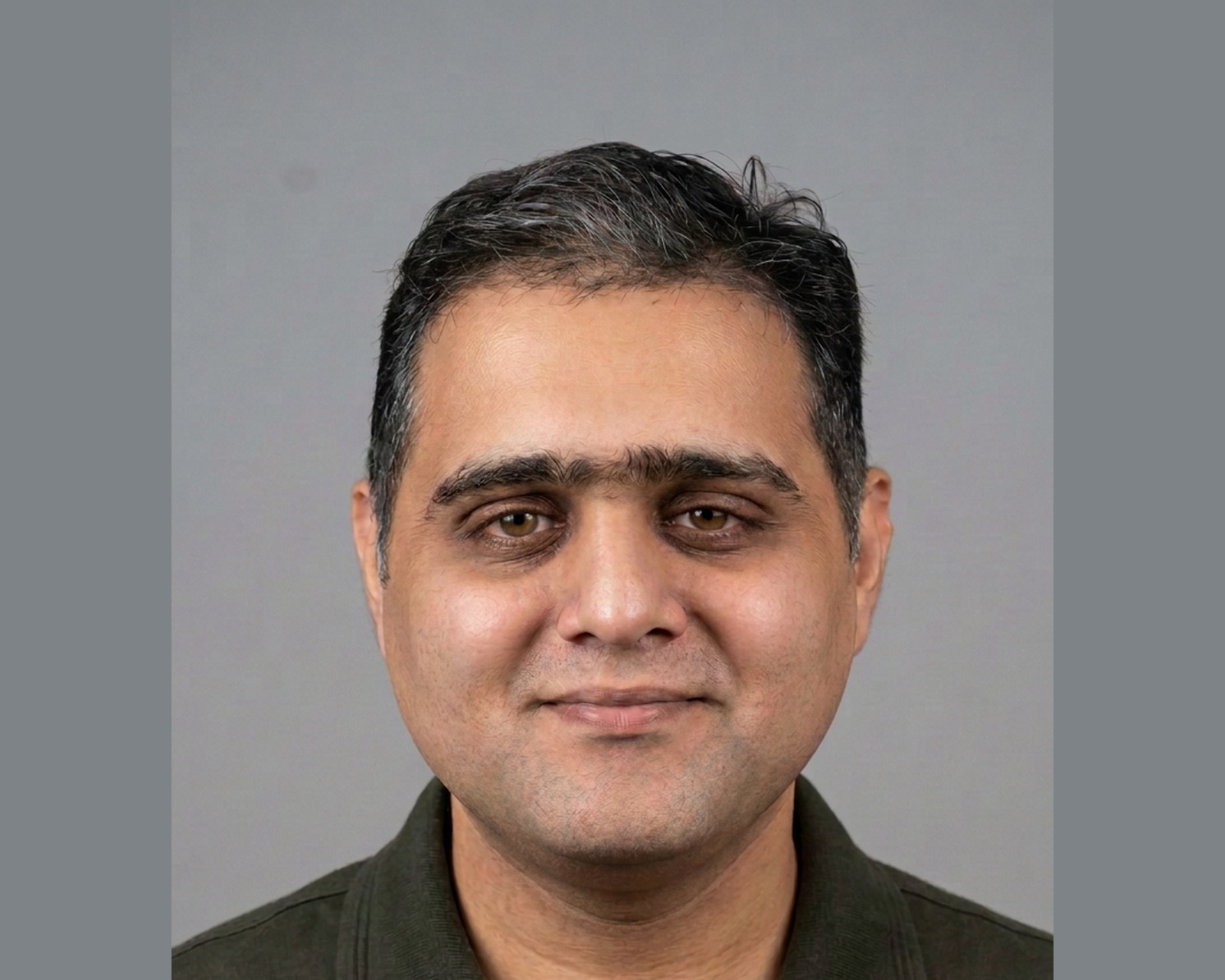 Portrait of Ishan Kakkar, faculty at First Bridge Business School